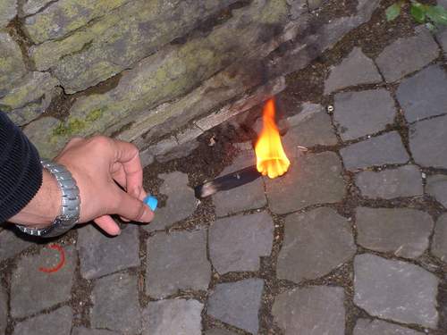 Burning Reagenzglas #3