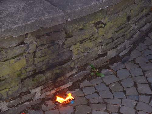 Burning Reagenzglas #3