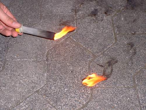 Burning Reagenzglas