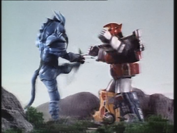 Power Rangers Monster - S01E33 - Fangzahn
