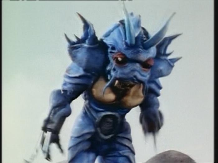 Power Rangers Monster - S01E33 - Fangzahn