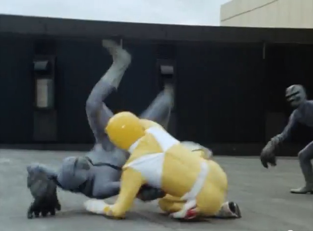 Power Rangers vs. Kyoryu Sentai Zyuranger - Teil 2