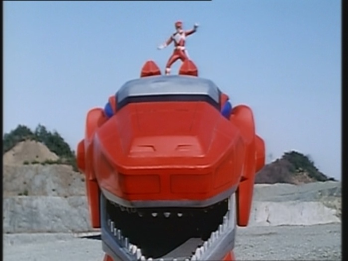 Power Rangers Monster - S01E02 (2) - Blechmonster
