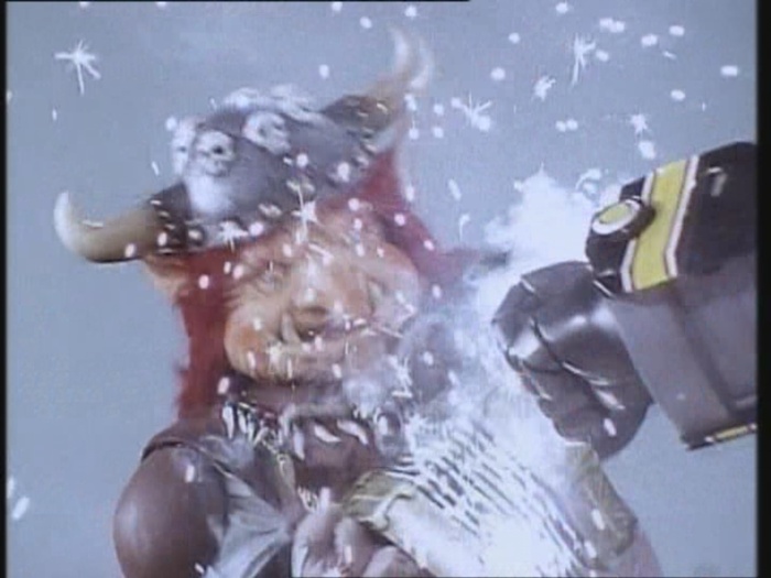 Power Rangers Monster - S01E05 - Knochiger Gnom