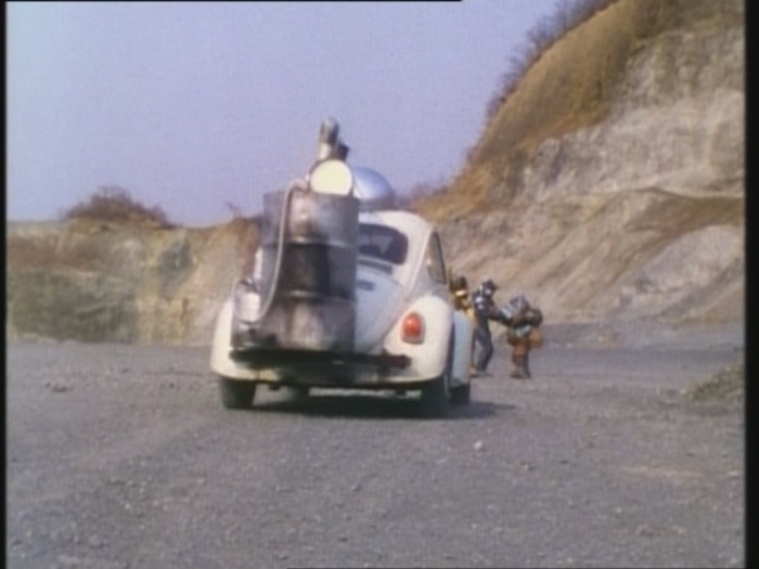 Power Rangers Monster - S01E07 - Hühnchen