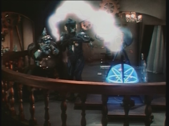 Power Rangers Monster - S01E08 - Lampengeist