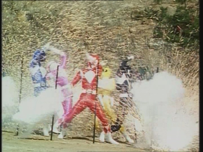 Power Rangers Monster - S01E08 - Lampengeist