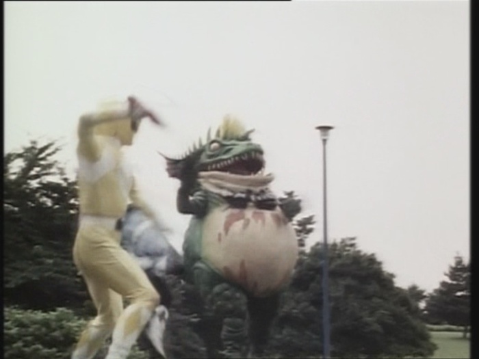 Power Rangers Monster - S01E14 - Terrorkröte