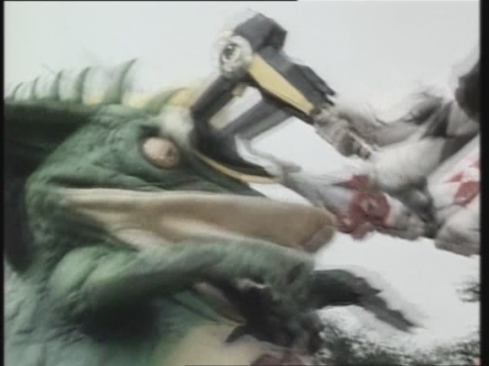 Power Rangers Monster - S01E14 - Terrorkröte