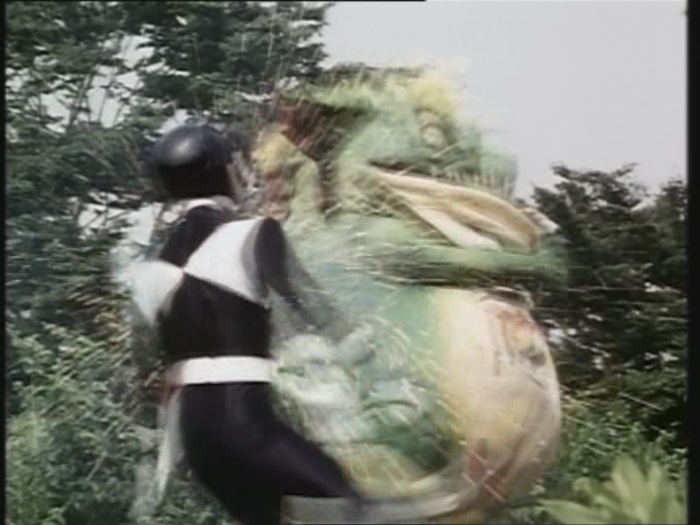 Power Rangers Monster - S01E14 - Terrorkröte