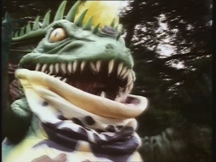 Power Rangers Monster - S01E14 - Terrorkröte
