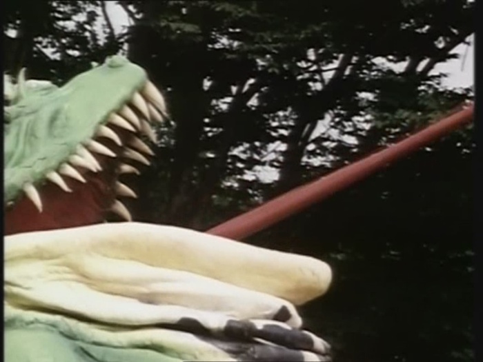 Power Rangers Monster - S01E14 - Terrorkröte