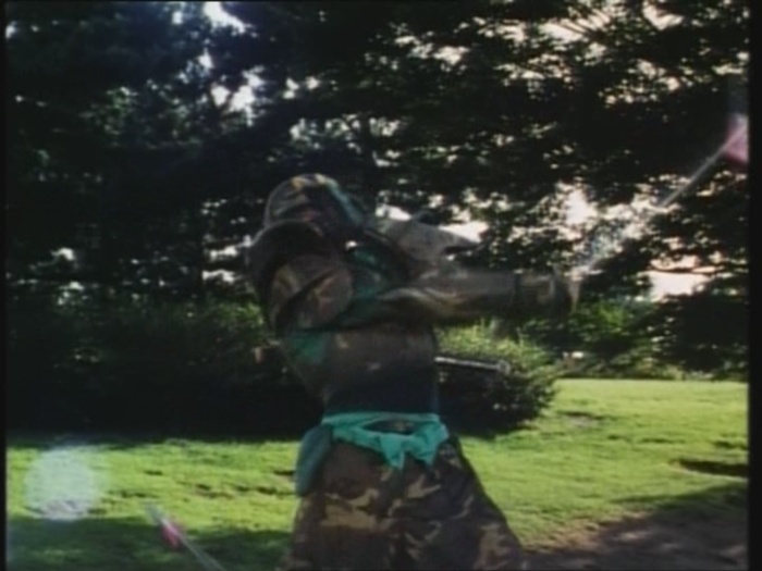Power Rangers Monster - S01E16 - Gesandter der Finsternis Power Rangers Monster - S01E16 - Gesandter der Finsternis
