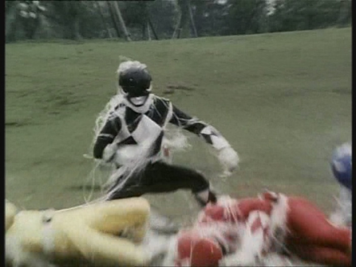 Power Rangers Monster - S01E23 - Spinnenmonster