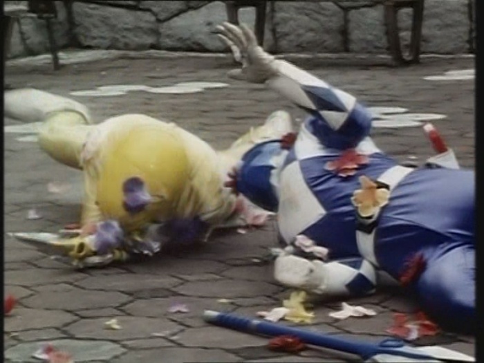 Power Rangers Monster - S01E24 - Spuckende Blume