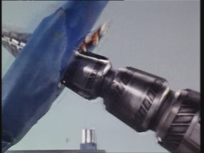 Power Rangers Monster - S01E24 - Spuckende Blume Power Rangers Monster - S01E24 - Spuckende Blume