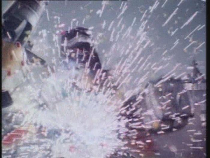 Power Rangers Monster - S01E24 - Spuckende Blume Power Rangers Monster - S01E24 - Spuckende Blume