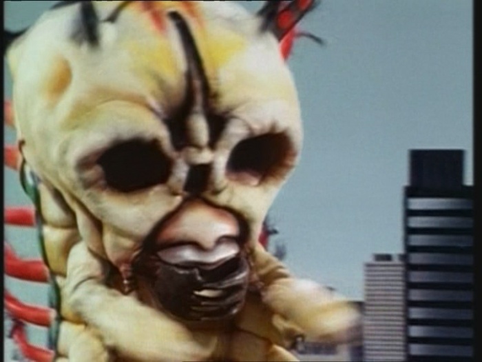 Power Rangers Monster - S01E32 - Räupchen Power Rangers Monster - S01E32 - Räupchen