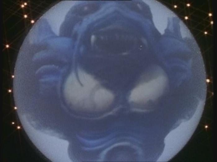 Power Rangers Monster - S01E33 - Fangzahn Power Rangers Monster - S01E33 - Fangzahn