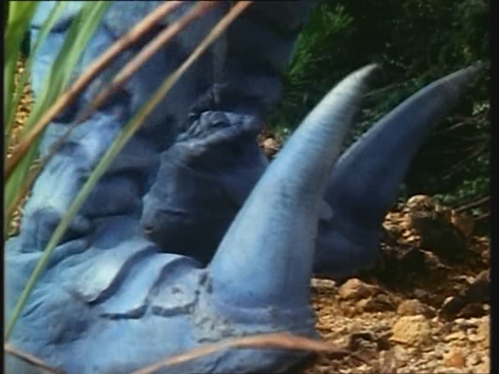 Power Rangers Monster - S01E33 - Fangzahn Power Rangers Monster - S01E33 - Fangzahn
