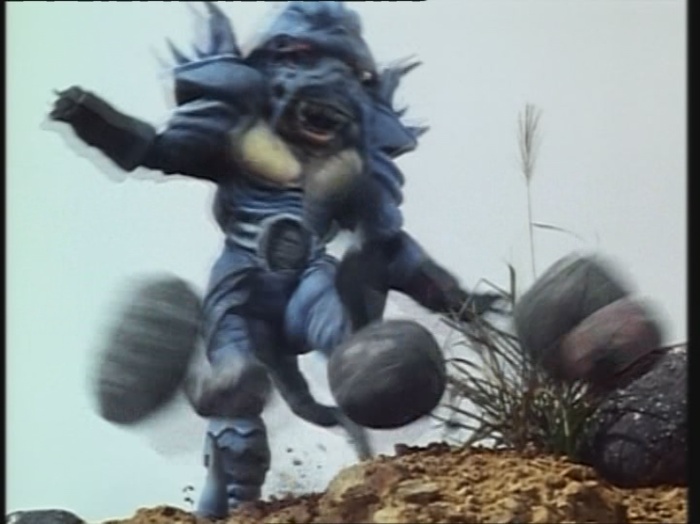 Power Rangers Monster - S01E33 - Fangzahn Power Rangers Monster - S01E33 - Fangzahn