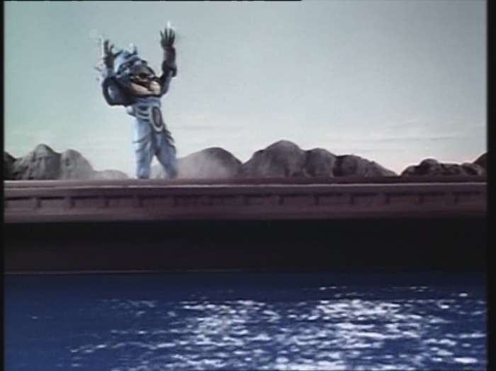 Power Rangers Monster - S01E33 - Fangzahn Power Rangers Monster - S01E33 - Fangzahn