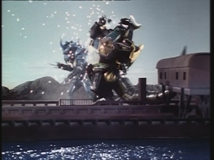 Power Rangers Monster - S01E33 - Fangzahn Power Rangers Monster - S01E33 - Fangzahn