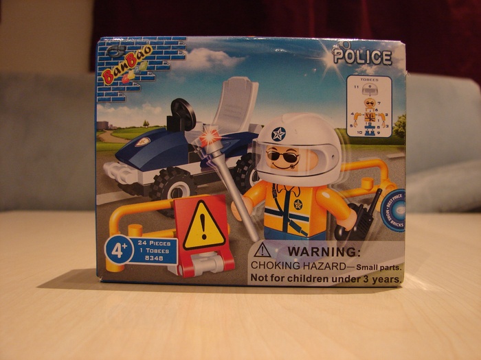 What the Mini-Fig - #2 - BanBao - Polizei