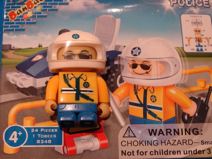 What the Mini-Fig - #2 - BanBao - Polizei