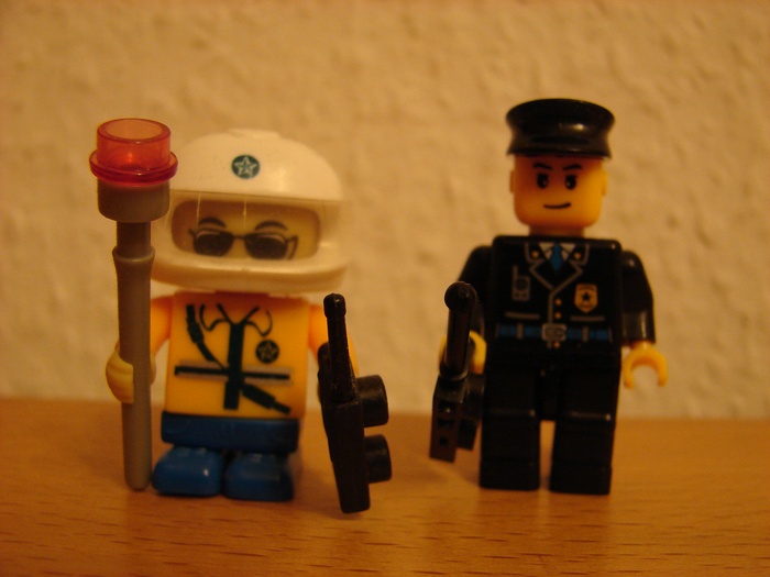 What the Mini-Fig - #5 - TEDi - Polizei