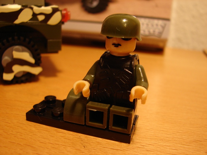 What the Mini-Fig - #11 - Best-Lock - Militär