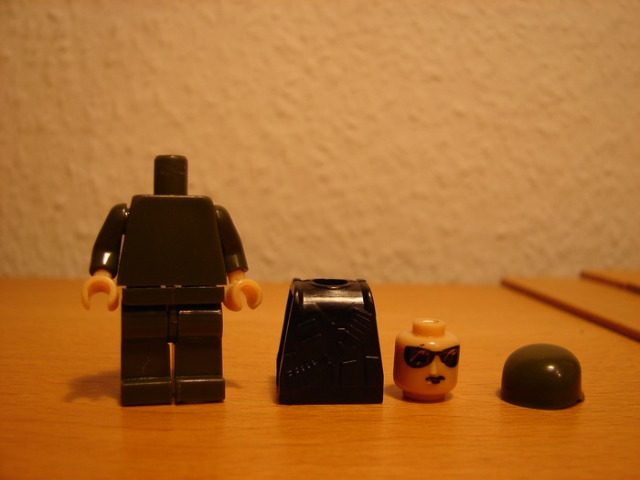 What the Mini-Fig - #11 - Best-Lock - Militär