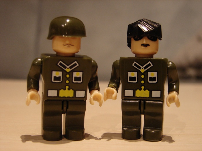 What the Mini-Fig - #14 - Best-Lock - Terminator