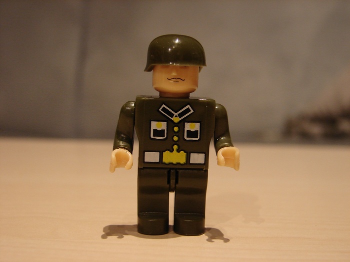 What the Mini-Fig - #14 - Best-Lock - Terminator