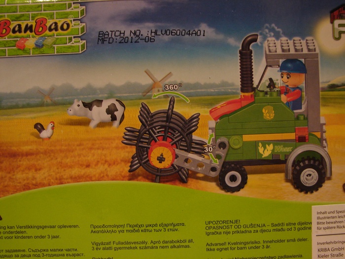 What the Mini-Fig - #15 - BanBao - Farm