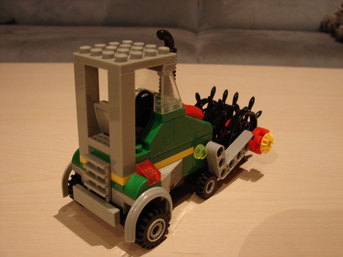 What the Mini-Fig - #15 - BanBao - Farm