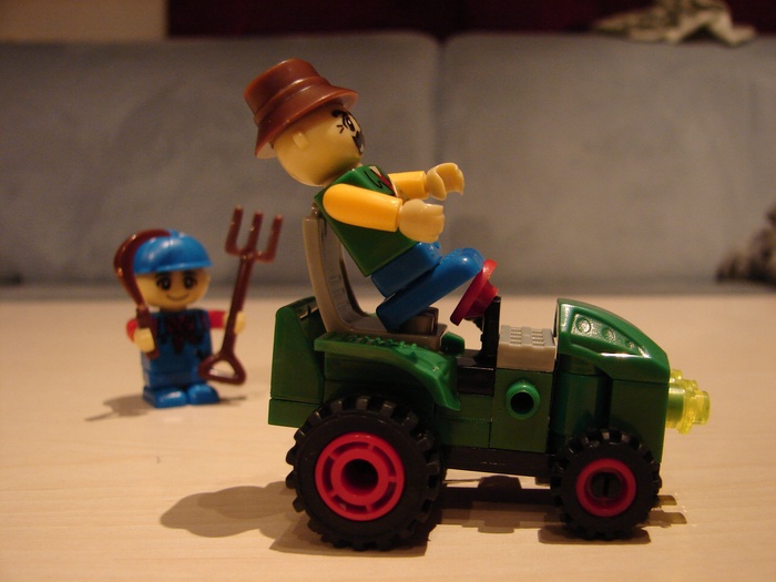 What the Mini-Fig - #15 - BanBao - Farm