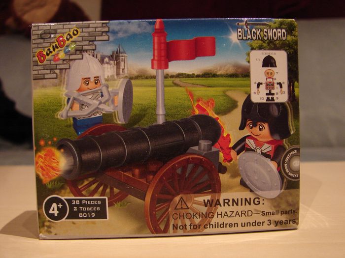What the Mini-Fig - #17 - BanBao - Black Sword