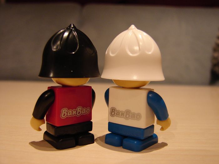 What the Mini-Fig - #17 - BanBao - Black Sword