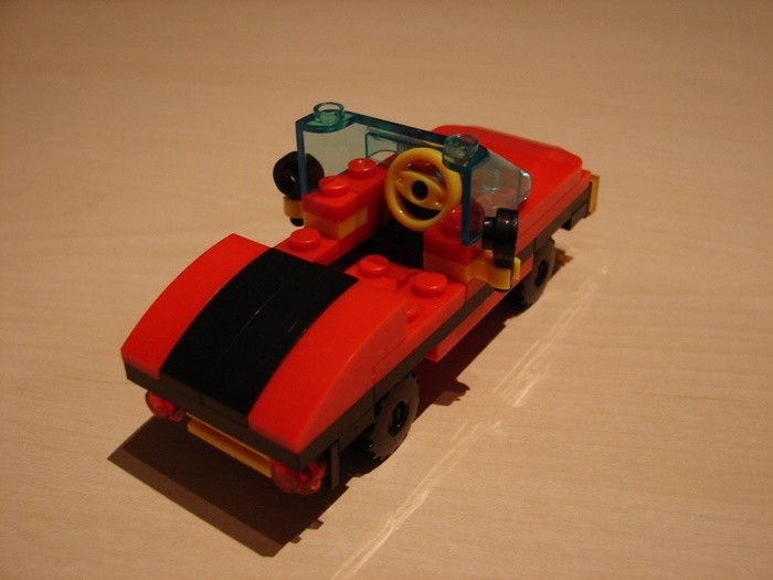 What the Mini-Fig - #19 - Block Tech - Beach Party