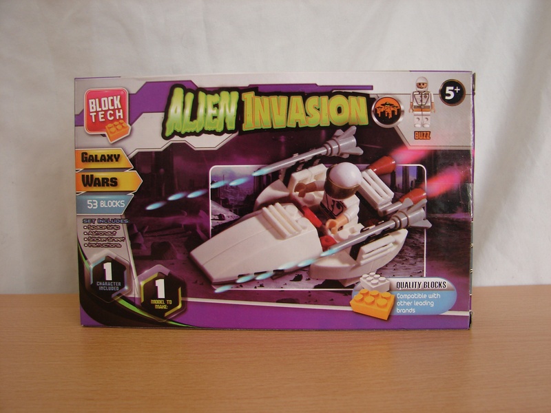 What the Mini-Fig - #23 - Block Tech - Alien Invasion