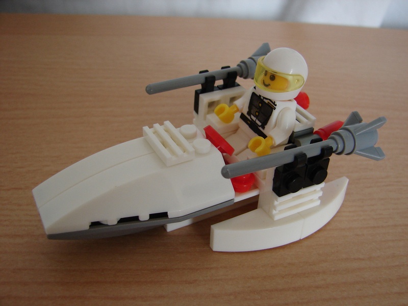 What the Mini-Fig - #23 - Block Tech - Alien Invasion