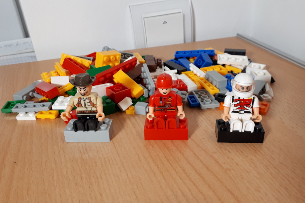 What the Mini-Fig - #33 - Block Tech - Astronaut